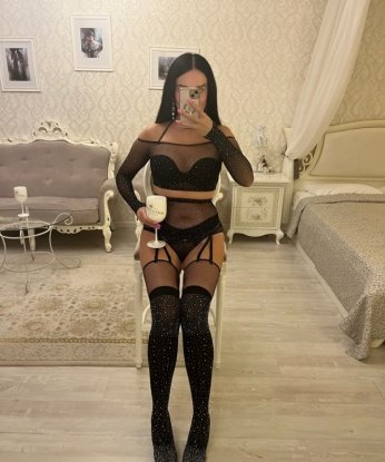 Алина